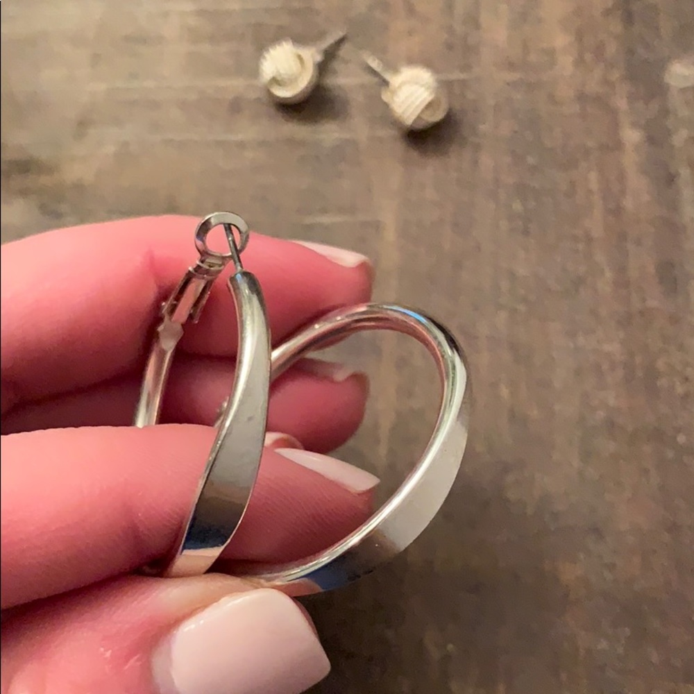 Earring bundle!!! - Picture 3 of 7